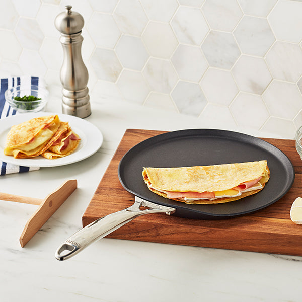 Poêle à crêpes aluminium avec revêtement céramique Castel’Pro Ultralu 24 cm Cristel - Mathon - 2