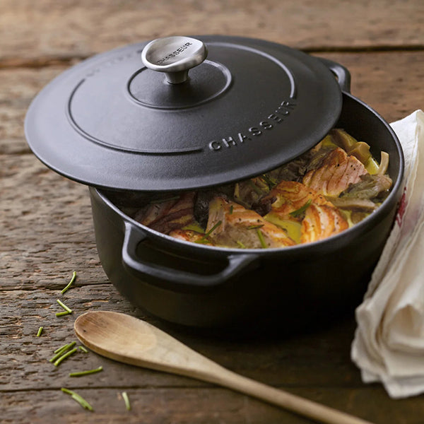Cocotte ronde en fonte émaillée 20 cm noir mat Chasseur - Mathon - 2
