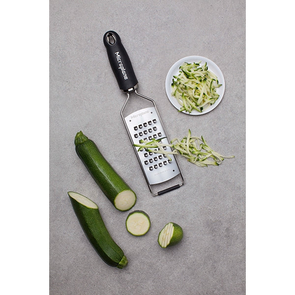 Râpe à fromage Extra grossier Gourmet noire Microplane - Mathon - 2