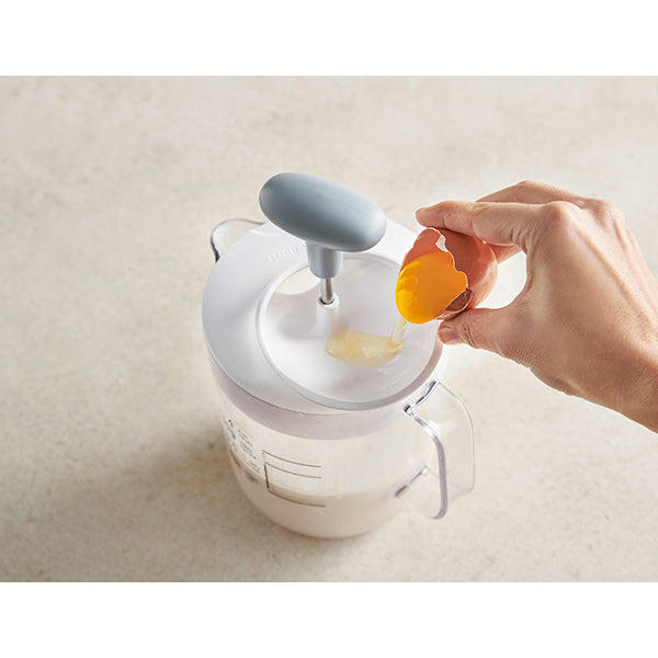 Mixeur manuel pour pâte à crêpe et omelettes  Betty Bossi - Mathon - 4