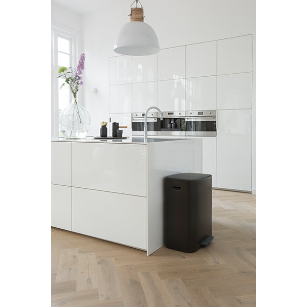 Poubelle rectangulaire à pédale avec 2 compartiments Bo noire 60 L  Brabantia - Mathon - 2