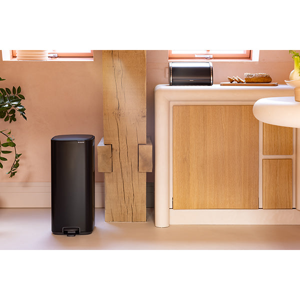 Poubelle rectangulaire à pédale Bo noire 30 L  Brabantia - Mathon - 2