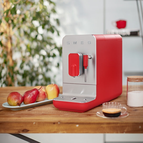 Machine à café avec broyeur et buse vapeur 1350 W BCC02RDMEU rouge Smeg - Mathon - 3