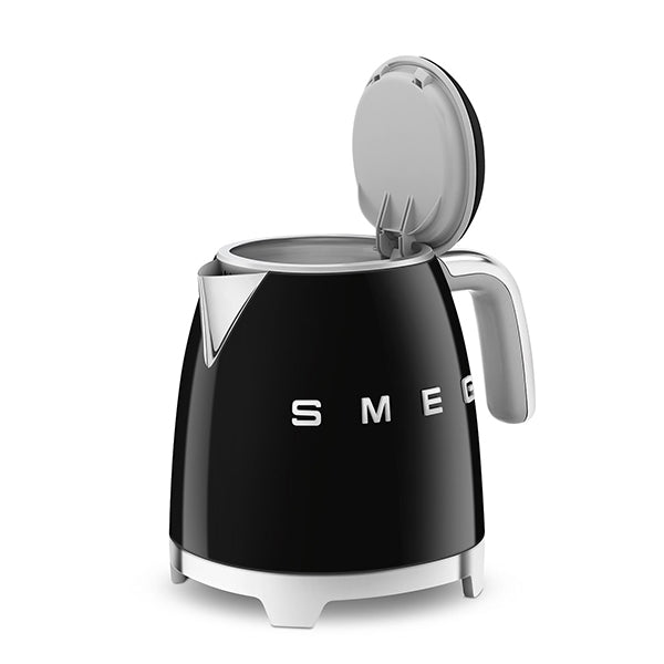 Mini bouilloire 0,8 L 1400 W KLF05BLEU noir Smeg - Mathon